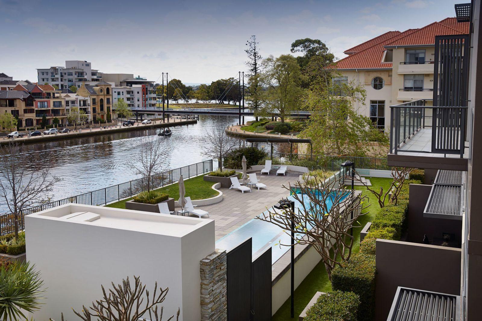 East Perth Suites Hotel Exterior foto